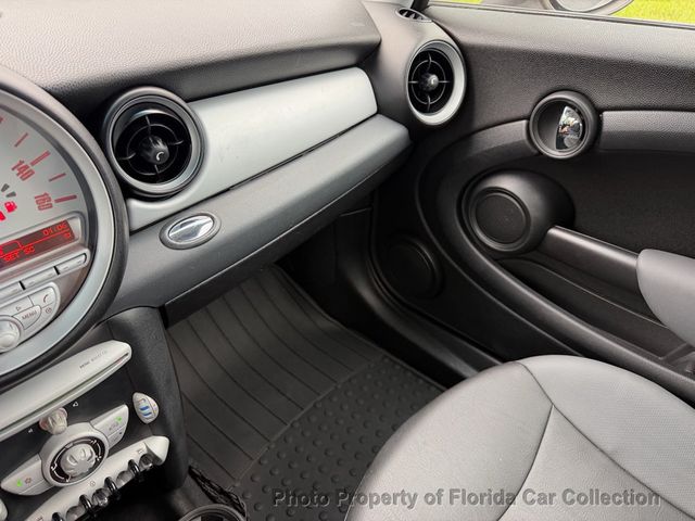 2009 MINI Cooper Hardtop 2 Door  - 23044525 - 52