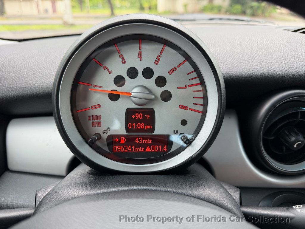 2009 MINI Cooper Hardtop 2 Door  - 23044525 - 56