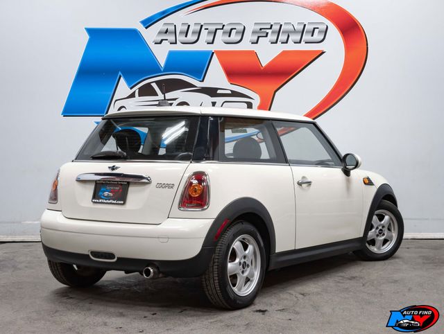 2009 MINI Cooper Hardtop 2 Door CLEAN CARFAX, PANORAMIC SUNROOF, PREMIUM PKG, HEATED SEATS - 22574318 - 2