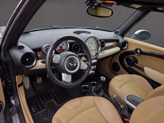 2009 MINI Cooper S Convertible CONVERTIBLE, 6-SPD MANUAL, HEATED SEATS, PREMIUM, SPORT PKG - 23032654 - 2