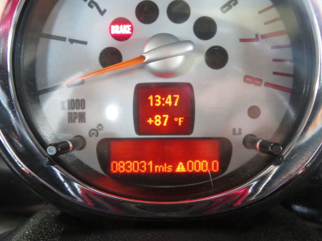 2009 MINI Cooper S Hardtop 2 Door 2OWNER 6SPEED MANUAL TRANNY EXTRA CLEAN LOW MILES COOPER S  - 23018765 - 31