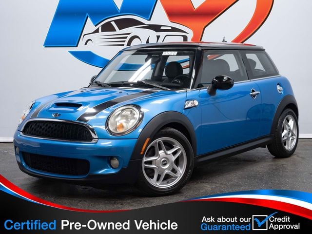 2009 MINI Cooper S Hardtop 2 Door CLEAN CARFAX, HEATED SEATS, BLACK STRIPES, CENTER ARMREST - 22573006 - 0