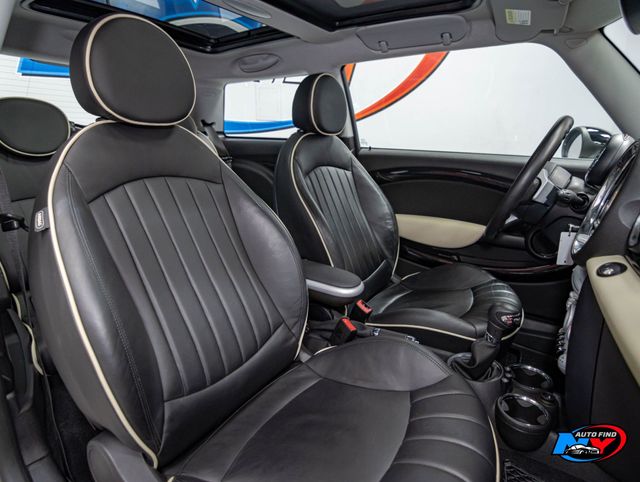 2009 MINI Cooper S Hardtop 2 Door CLEAN CARFAX, PANORAMIC SUNROOF, HEATED SEATS, PREMIUM PKG - 22963614 - 20