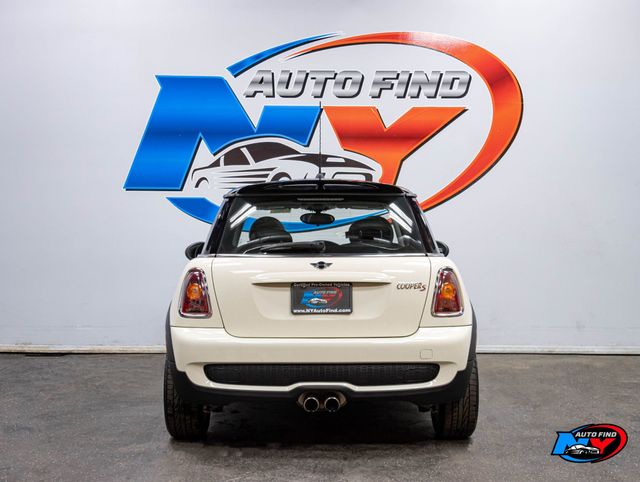 2009 MINI Cooper S Hardtop 2 Door CLEAN CARFAX, PANORAMIC SUNROOF, HEATED SEATS, PREMIUM PKG - 22963614 - 3