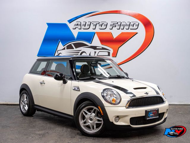 2009 MINI Cooper S Hardtop 2 Door CLEAN CARFAX, PANORAMIC SUNROOF, HEATED SEATS, PREMIUM PKG - 22963614 - 8