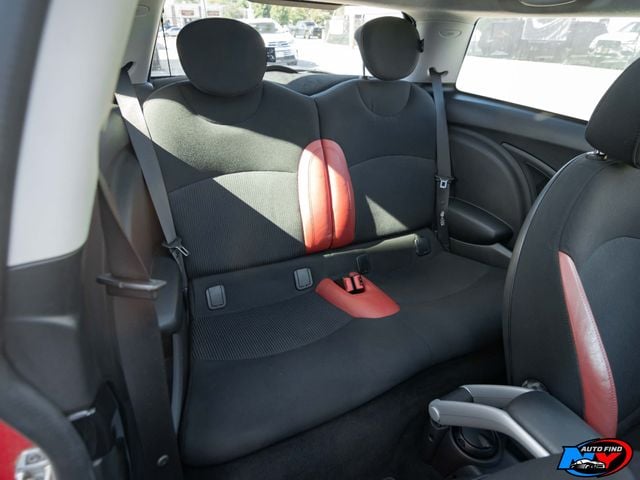 2009 MINI Cooper S Hardtop 2 Door PAN SUNROOF, SPORT PKG, CONVENIENCE PKG, HEATED SEATS - 22623253 - 11