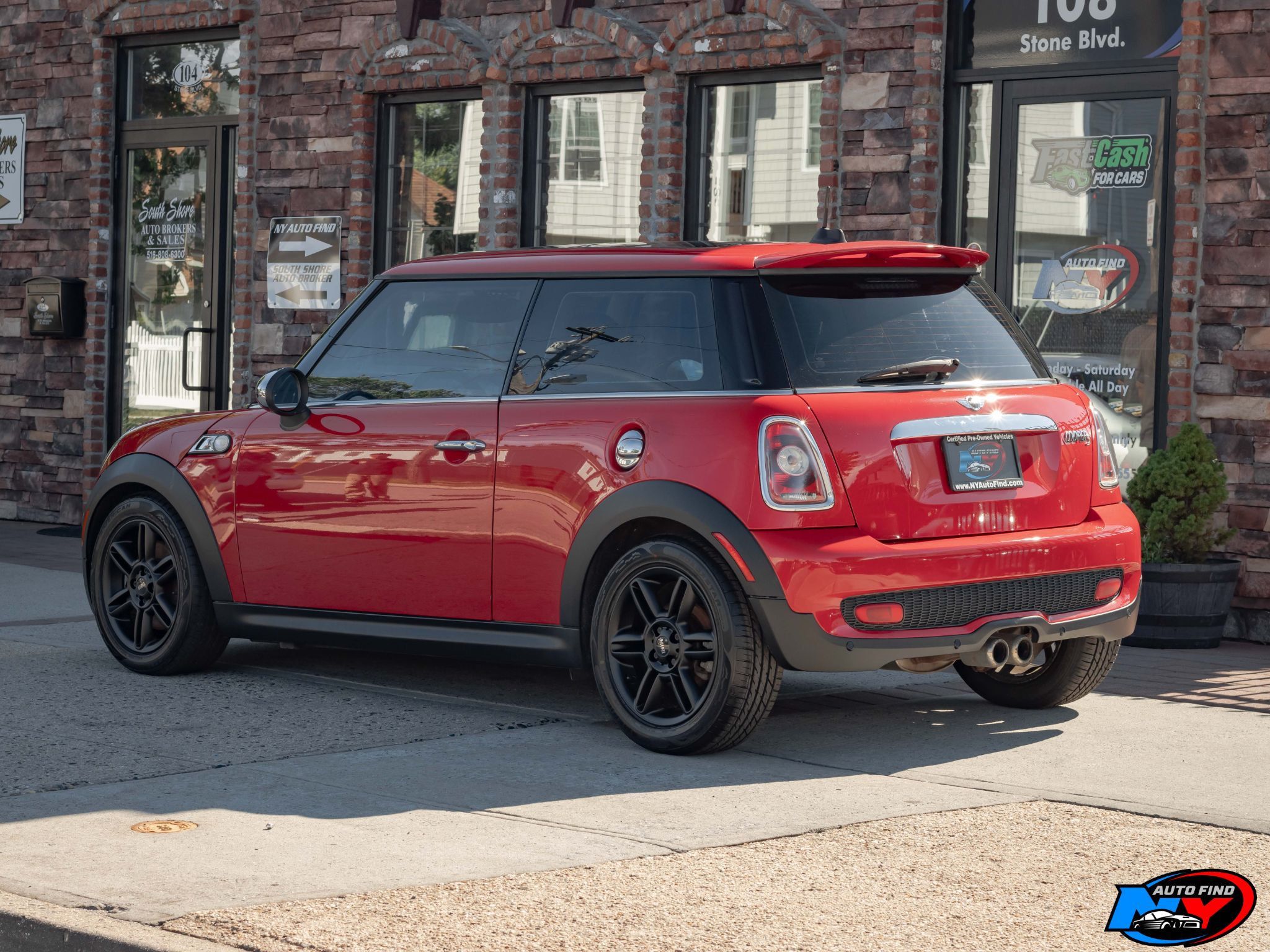 2009 Mini Cooper Hardtop 2 Door photo 4