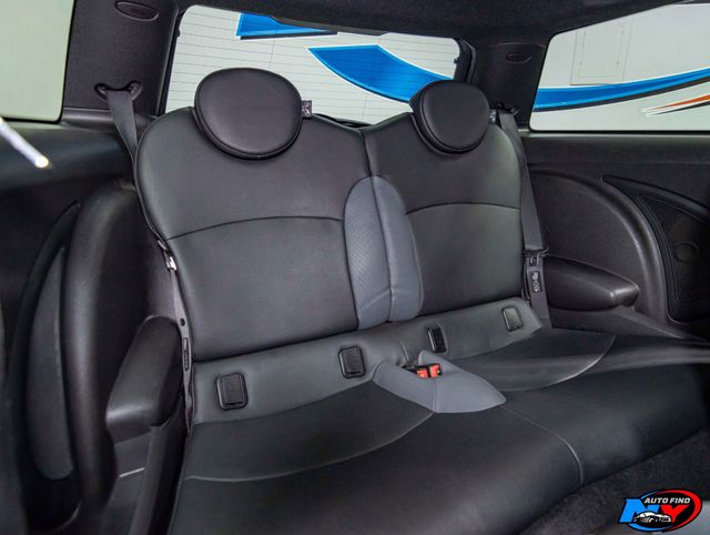 2009 MINI John Cooper Works 6-SPD MANUAL, HEATED SEATS, XENON LIGHTS, COLD WEATHER PKG - 22935826 - 19