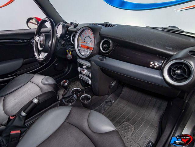 2009 MINI John Cooper Works CLEAN CARFAX, 6-SPD MANUAL, HEATED SEATS, HIFI SOUND SYSTEM - 22398277 - 20