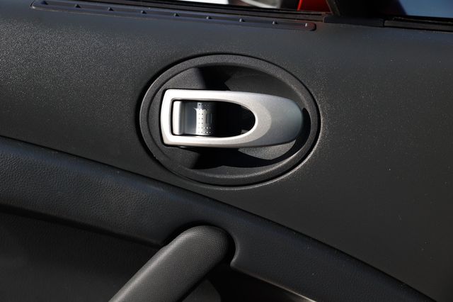 2009 Mitsubishi Eclipse GS - 22955083 - 40