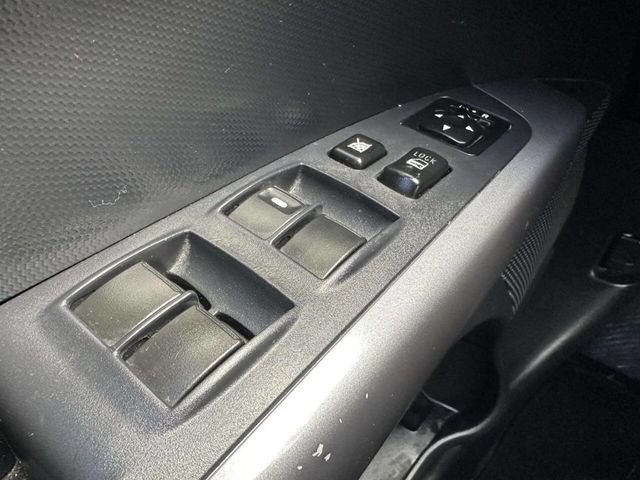 2009 Mitsubishi Outlander 4WD 4dr XLS - 23005210 - 26