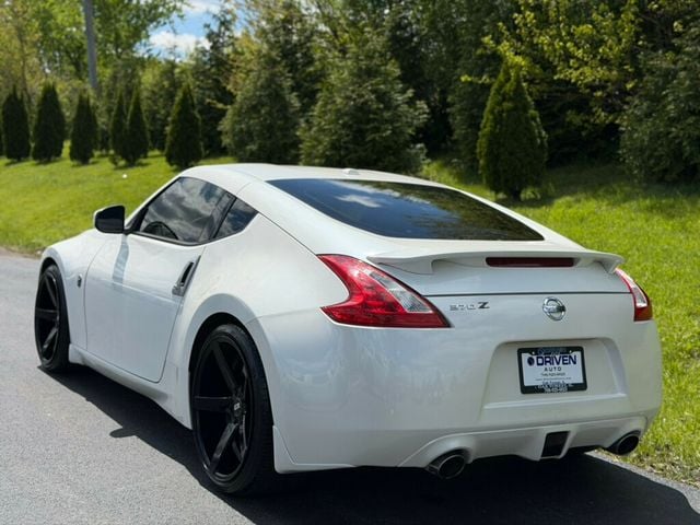 2009 Nissan 370Z 2dr Coupe Automatic Touring - 23002548 - 3