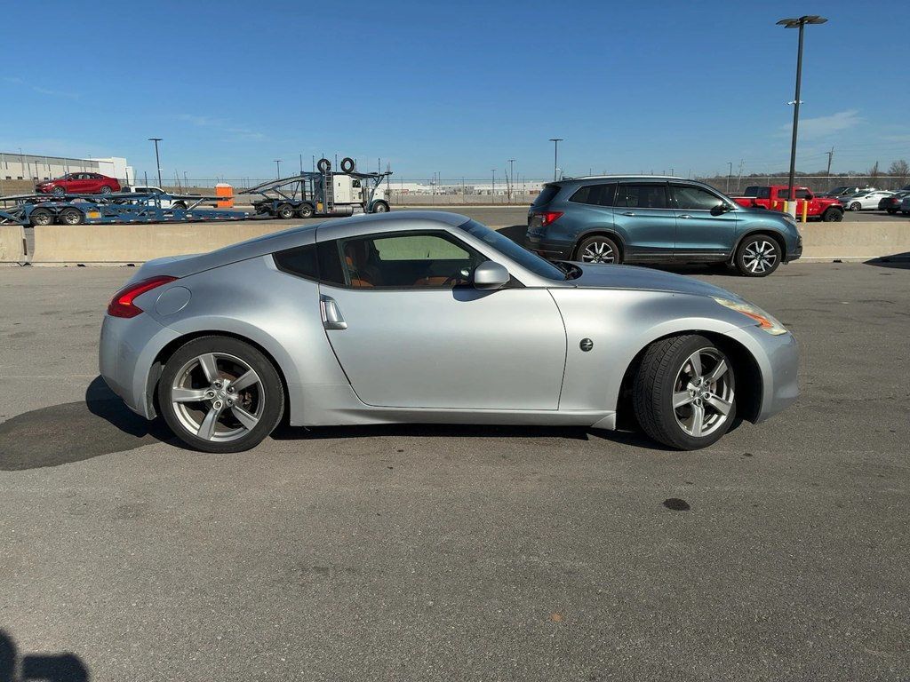 2009 Nissan 370Z 2dr Coupe Automatic Touring - 22986189 - 6