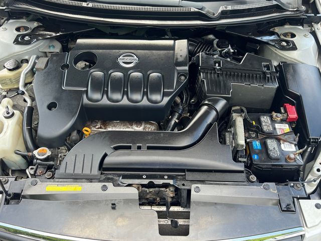 2009 Nissan Altima 4dr Sedan I4 CVT 2.5 S - 23026623 - 17