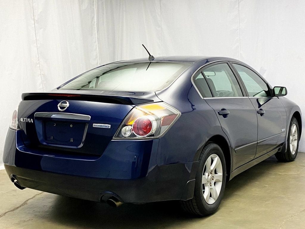 2009 Nissan Altima 4dr Sedan I4 eCVT Hybrid - 22661257 - 9