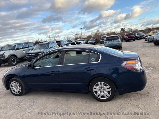 2009 Nissan Altima s - 22739840 - 11