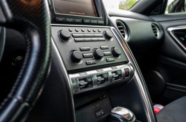 2009 Nissan GT-R 2dr Coupe Premium - 22938519 - 23
