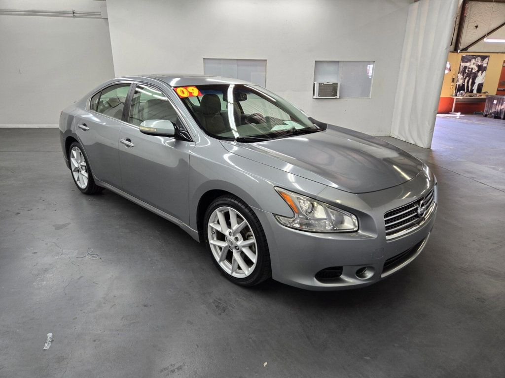 2009 Nissan Maxima 4dr Sedan V6 CVT 3.5 SV w/Sport Pkg - 22586035 - 3