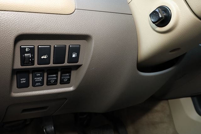 2009 NISSAN MURANO AWD 4dr LE - 22980583 - 29