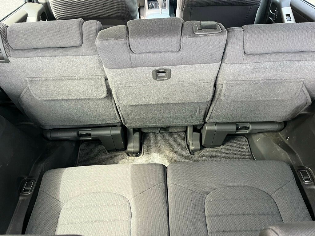 2009 Nissan Pathfinder S - 23001270 - 20