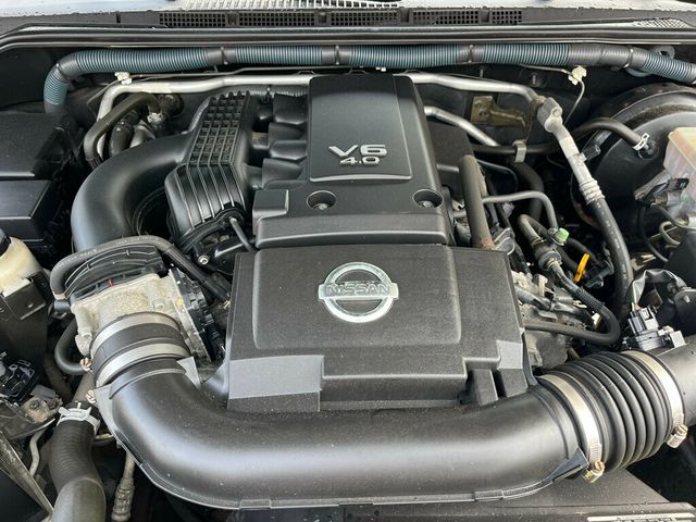 2009 Nissan Pathfinder S - 23001270 - 38