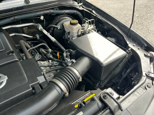 2009 Nissan Pathfinder S - 23001270 - 40