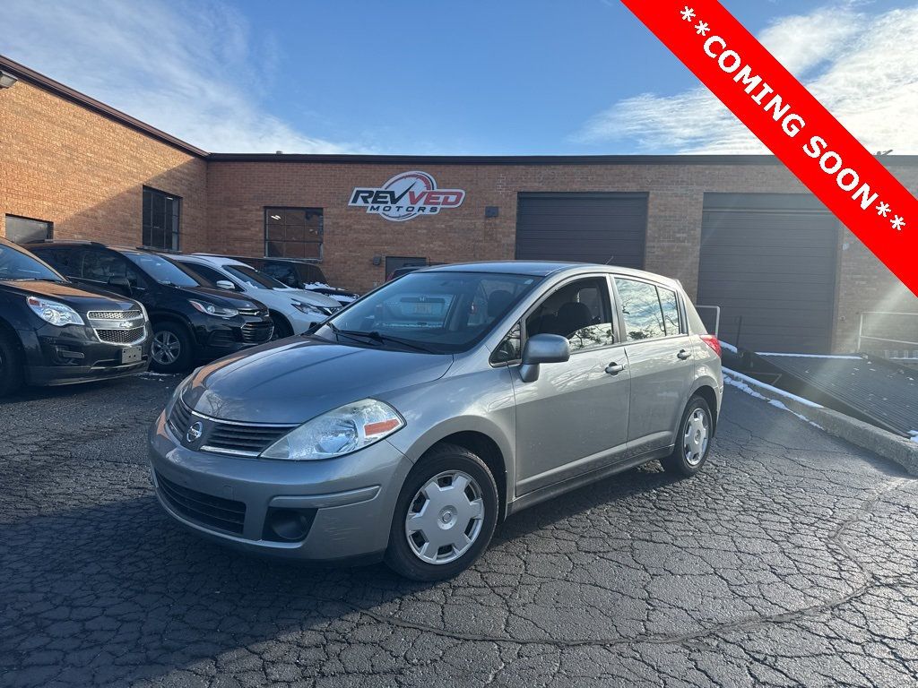 2009 Nissan Versa 5dr Hatchback I4 Automatic 1.8 S - 22944486 | Video 1