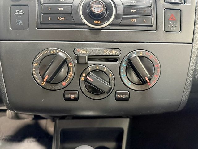 2009 Nissan Versa 5dr Hatchback I4 Automatic 1.8 S - 22944486 - 15