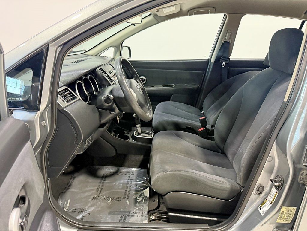 2009 Nissan Versa 5dr Hatchback I4 Automatic 1.8 S - 22944486 - 17