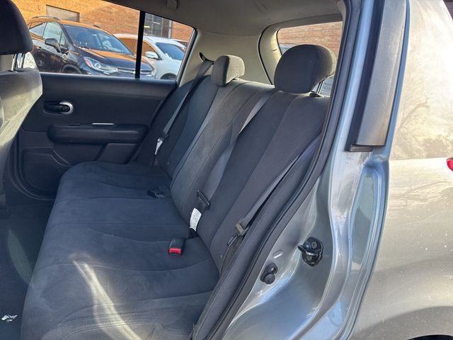 2009 Nissan Versa 5dr Hatchback I4 Automatic 1.8 S - 22944486 - 5