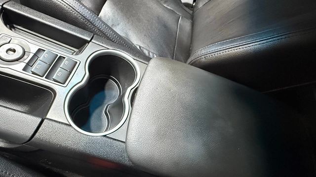 2009 Pontiac G8 4dr Sedan GT - 22917718 - 82