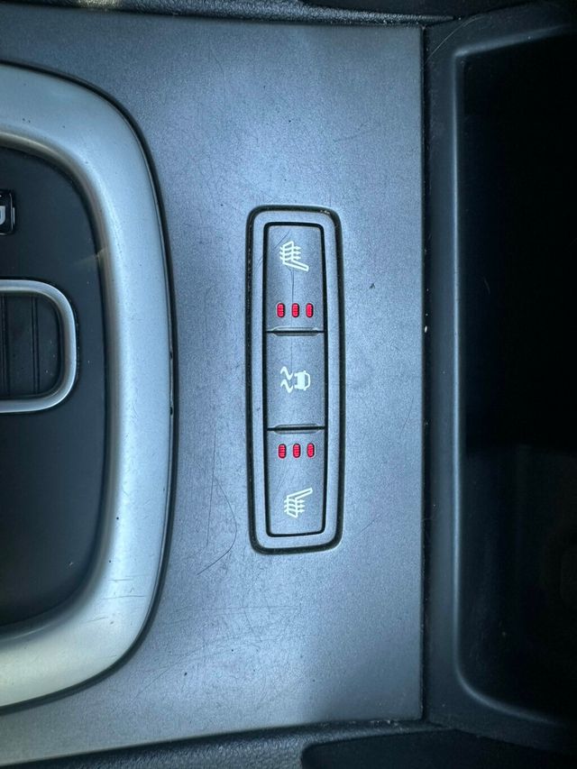 2009 Pontiac G8 4dr Sedan GT - 23017182 - 13