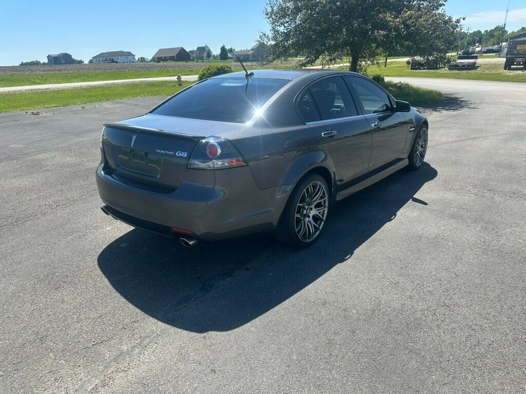 2009 Pontiac G8 4dr Sedan GT - 23017182 - 4