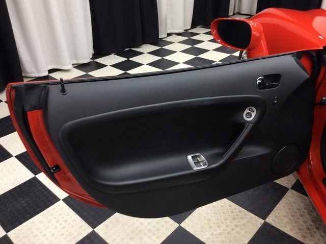 2009 Pontiac Solstice Convertible photo 10