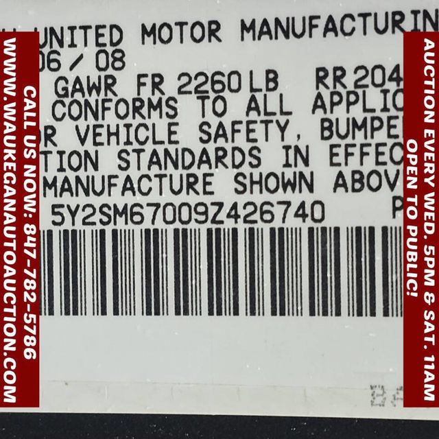 2009 Pontiac Vibe 4dr Hatchback AWD - 22948509 - 9