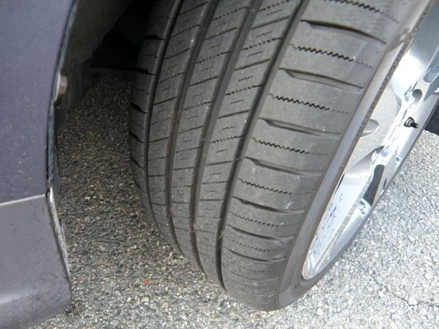 2009 Pontiac Vibe 4dr Hatchback GT FWD - 22916423 - 1