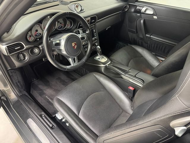 2009 Porsche 911 2009 PORSCHE 997-2 CARRERS S CPE - 22909601 - 22