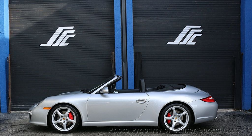 2009 Porsche 911 2dr Cabriolet Carrera - 23047105 - 1