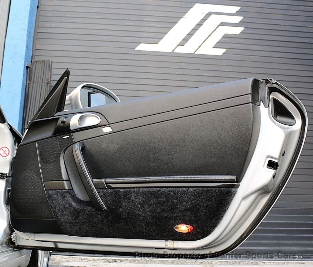 2009 Porsche 911 2dr Cabriolet Carrera - 23047105 - 26