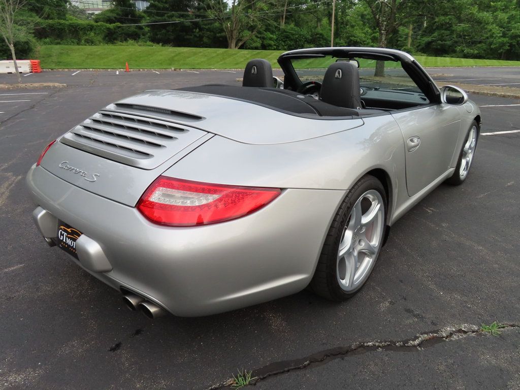 2009 Porsche 911 S photo 14