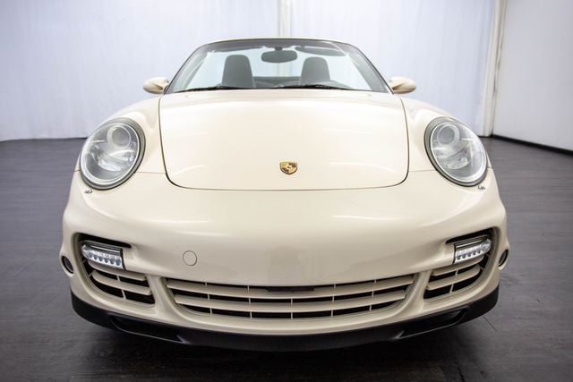 2009 Porsche 911 2dr Cabriolet Turbo - 22636193 - 31