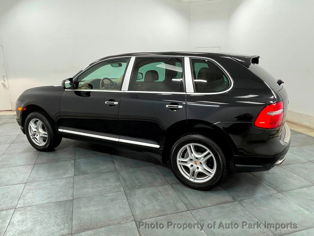 2009 Porsche Cayenne AWD 4dr Tiptronic - 21670707 - 16