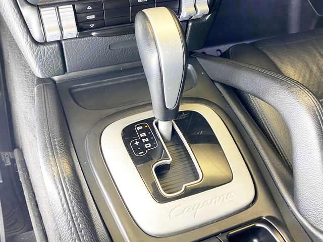2009 Porsche Cayenne AWD 4dr Tiptronic - 22321972 - 41