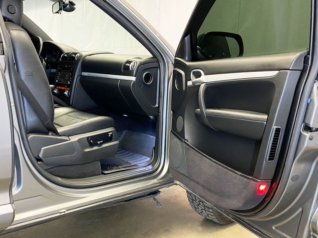 2009 Porsche Cayenne AWD 4dr Tiptronic - 22321972 - 47