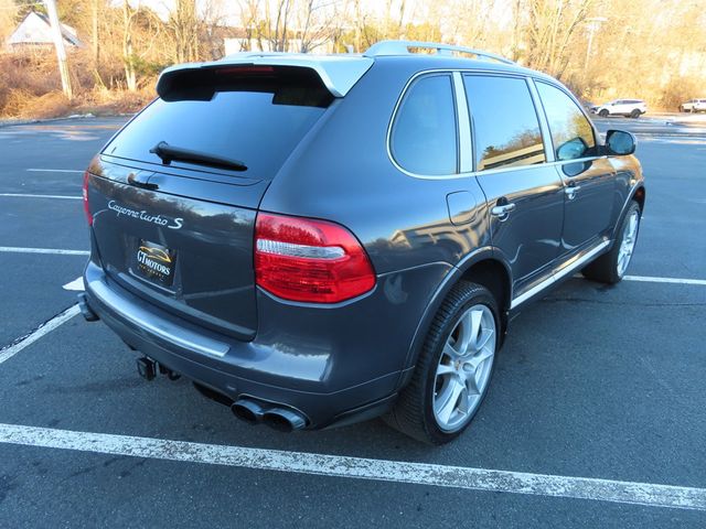 2009 Porsche Cayenne AWD 4dr Turbo S - 22994770 - 16
