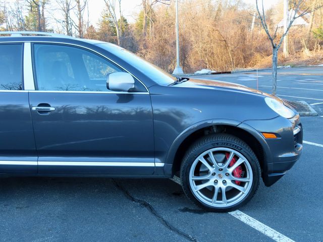 2009 Porsche Cayenne AWD 4dr Turbo S - 22994770 - 19