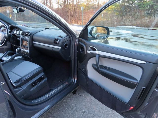 2009 Porsche Cayenne AWD 4dr Turbo S - 22994770 - 24