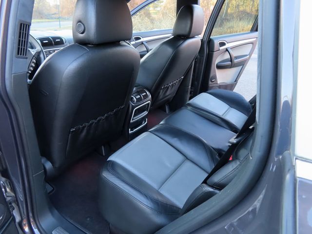 2009 Porsche Cayenne AWD 4dr Turbo S - 22994770 - 31