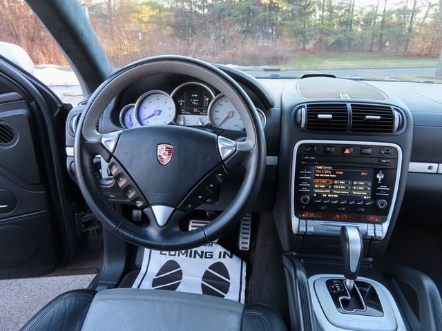 2009 Porsche Cayenne AWD 4dr Turbo S - 22994770 - 34