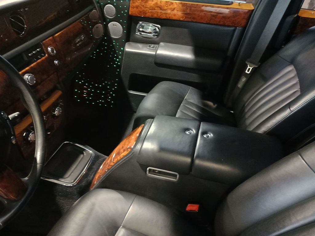 2009 Rolls-Royce Phantom 4dr Sedan Clean Carfax - 23040881 - 19